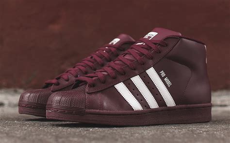 burgundy shell toe adidas